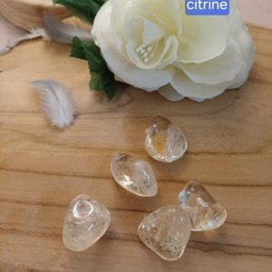 Pierre citrine