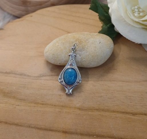 pendentif apatite bleu