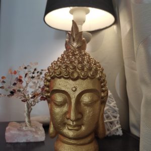 Tête de bouddha doré