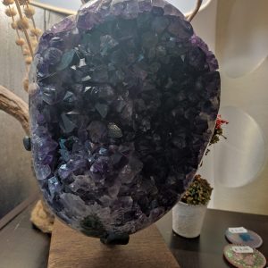 Géode d'améthyste de 5kg Géode d'améthyste de 5kg