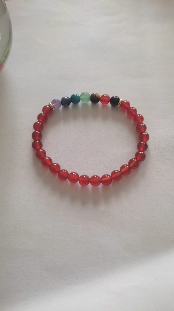bracelet en cornaline et 7 chakras