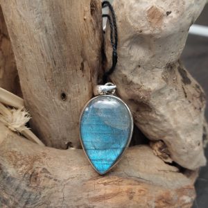 Pendentif en labradorite Pendentif en labradorite