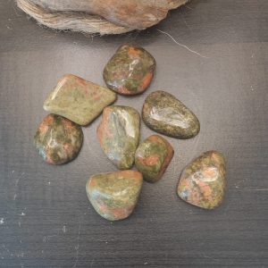pierre roulée unakite