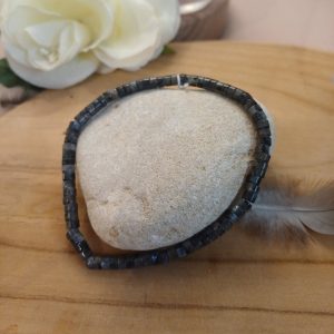 Bracelet en Larkivite