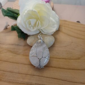 Pendentif cristal de roche Arbre de vie(10) Pendentif cristal de roche Arbre de vie