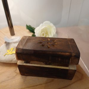 Porte-encens en bois naturel Porte-encens en bois naturel