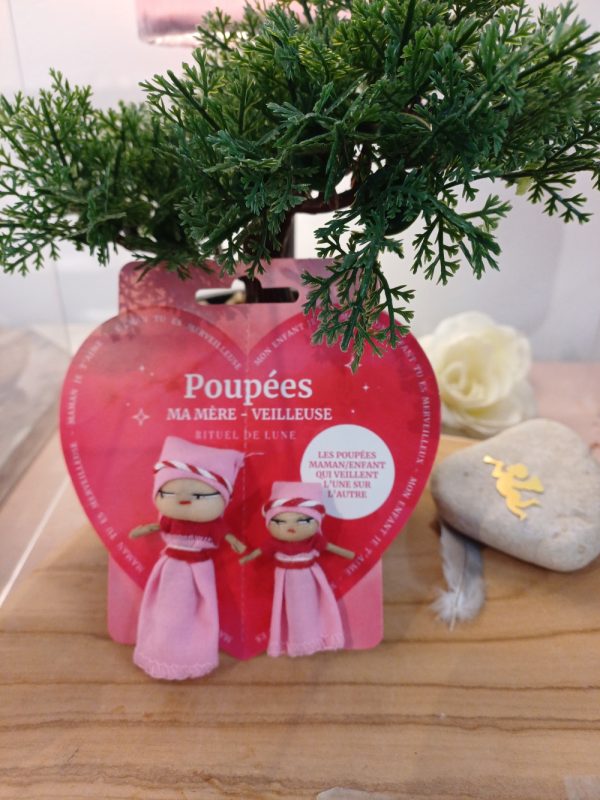 Poupée “Ma Mère Veilleuse”(1) Poupée “Ma Mère Veilleuse”